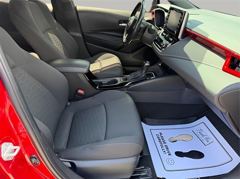 Toyota Corolla SE Hatchback CVT 2021