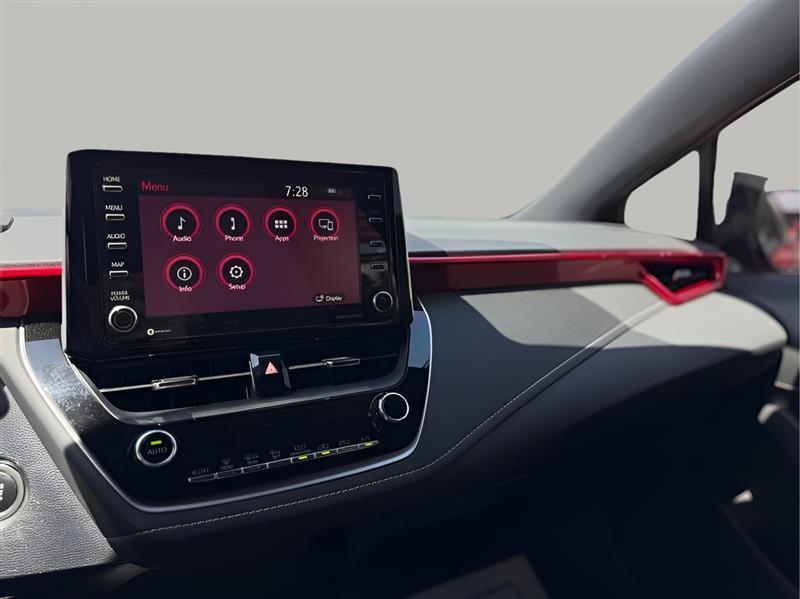 Toyota Corolla SE Hatchback CVT 2021