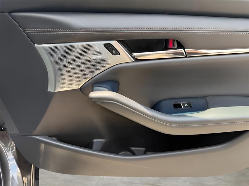 Mazda MAZDA3 Preferred Hatchback 2019