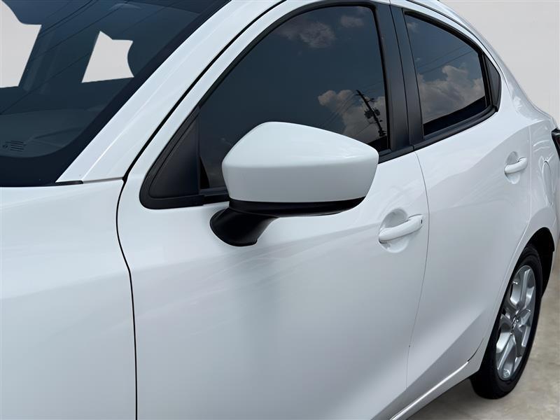 Toyota Yaris iA 4D Sedan 2017