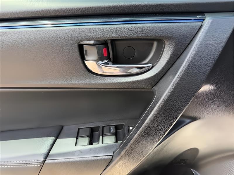 Toyota Corolla SE 4D Sedan 2018