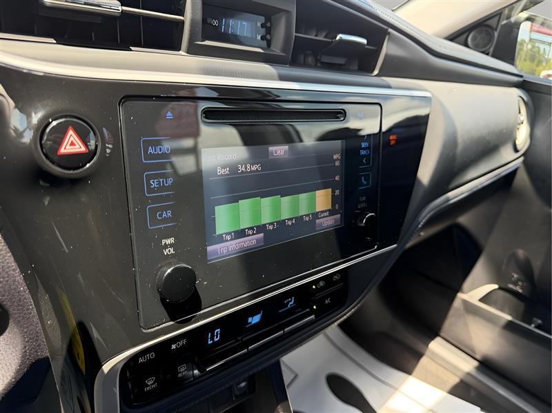 Toyota Corolla SE 4D Sedan 2018