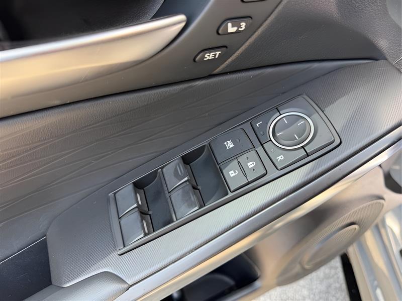 Lexus IS 350 F Sport 4D Sedan AWD 2023