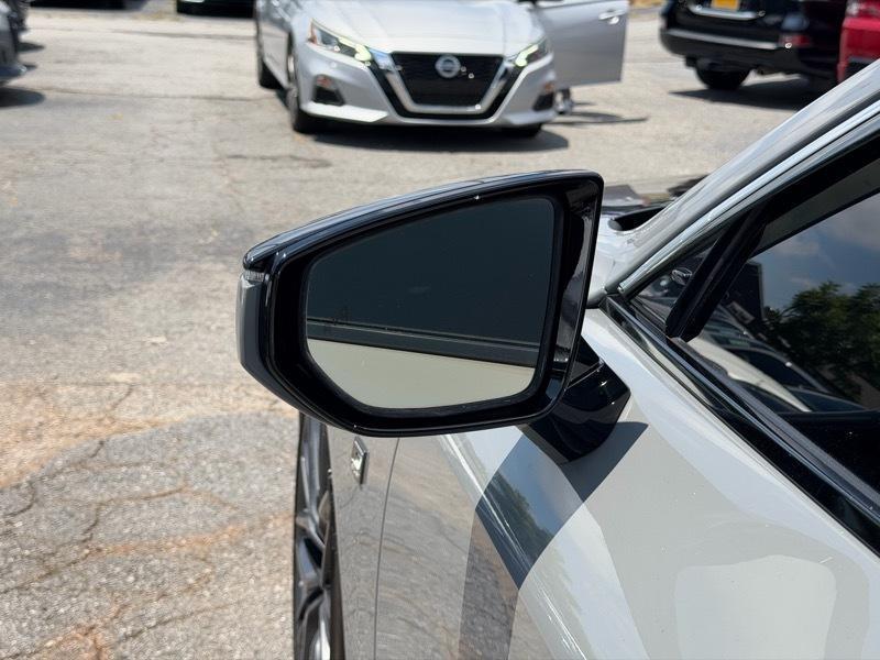 Lexus IS 350 F Sport 4D Sedan AWD 2023