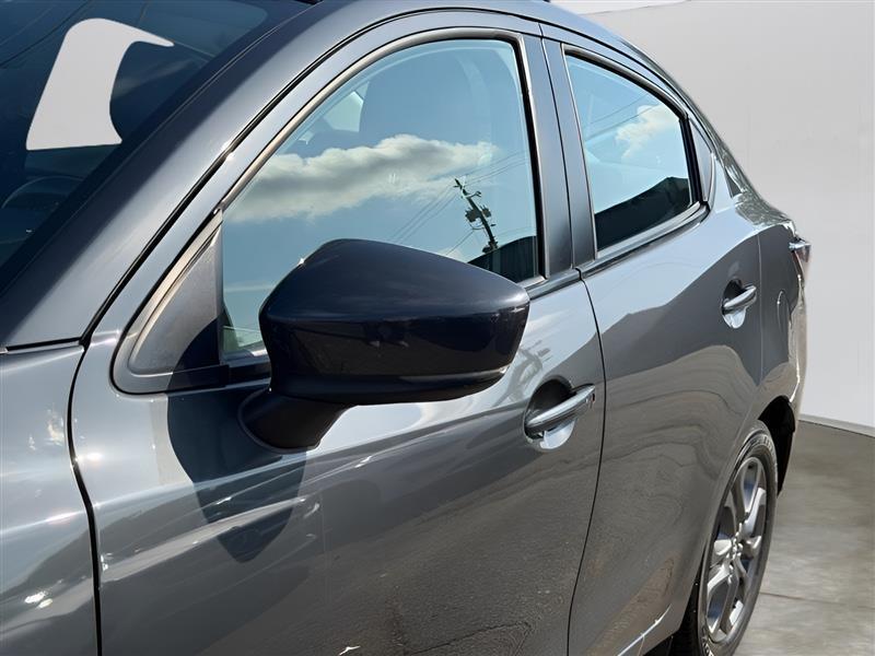 Toyota Yaris Sedan 4-Door XLE Auto (Natl) 2019