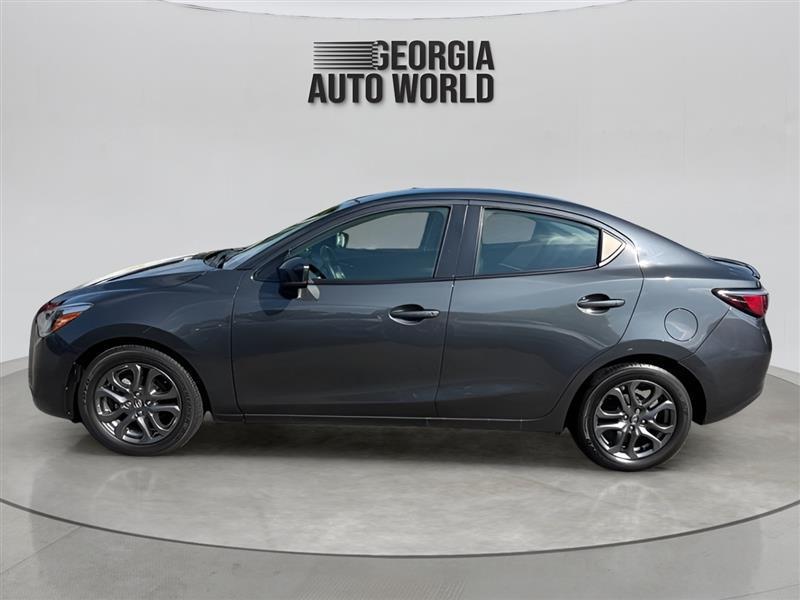 Toyota Yaris Sedan 4-Door XLE Auto (Natl) 2019