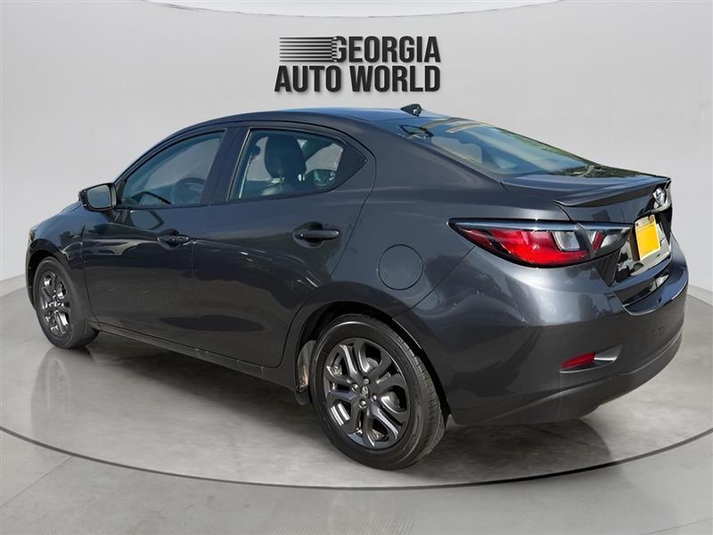 Toyota Yaris Sedan 4-Door XLE Auto (Natl) 2019