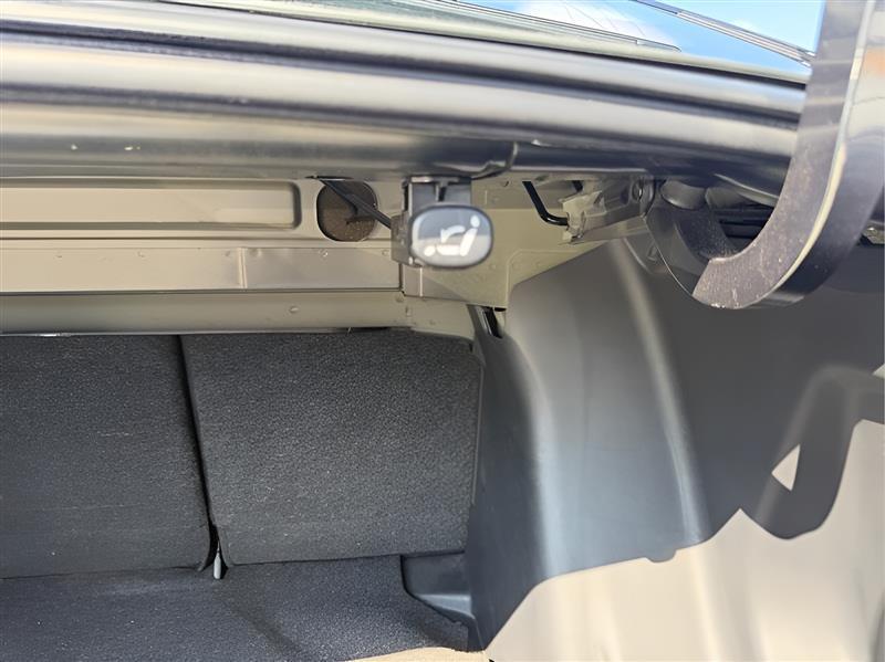 Toyota Yaris Sedan 4-Door XLE Auto (Natl) 2019