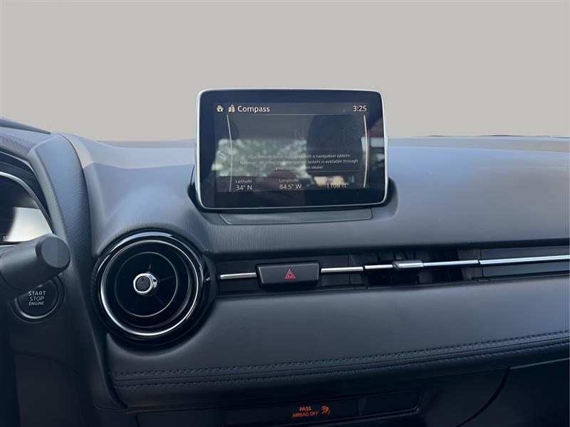 Toyota Yaris Sedan 4-Door XLE Auto (Natl) 2019