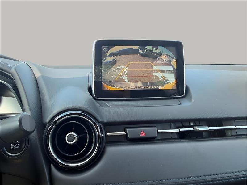 Toyota Yaris Sedan 4-Door XLE Auto (Natl) 2019