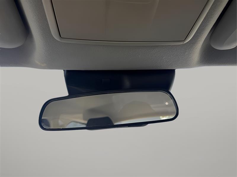 Toyota Yaris Sedan 4-Door XLE Auto (Natl) 2019