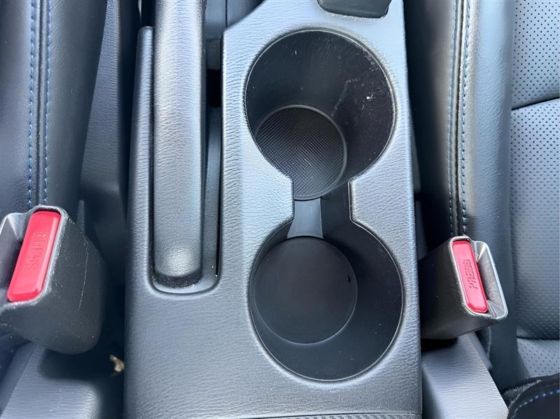 Toyota Yaris Sedan 4-Door XLE Auto (Natl) 2019