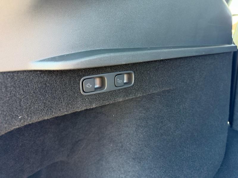 Tesla Model Y Long Range 2023