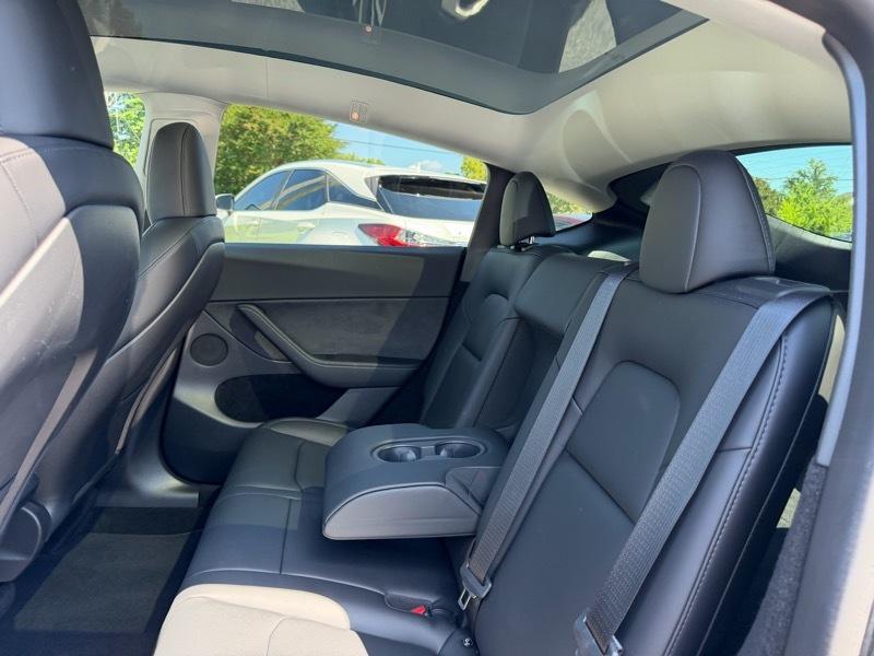 Tesla Model Y Long Range 2023