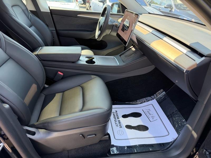 Tesla Model Y Long Range 2023