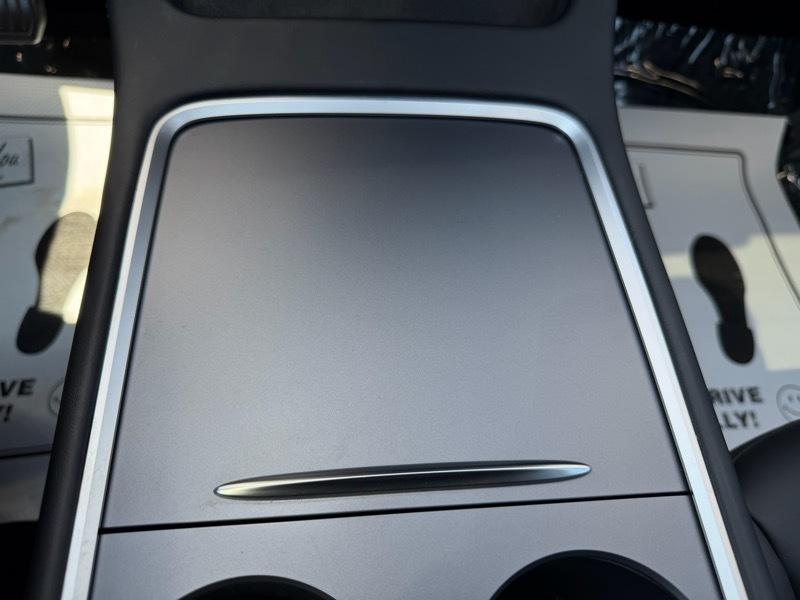 Tesla Model Y Long Range 2023