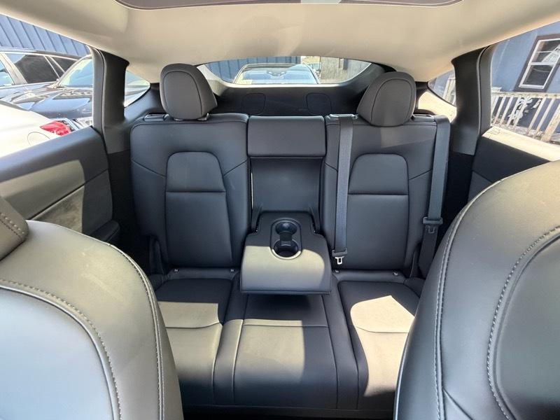 Tesla Model Y Long Range 2023