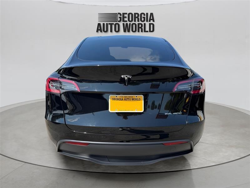 Tesla Model Y Long Range 2023