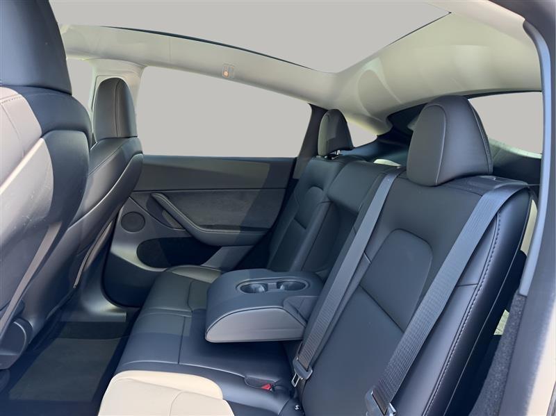 Tesla Model Y Long Range 2023