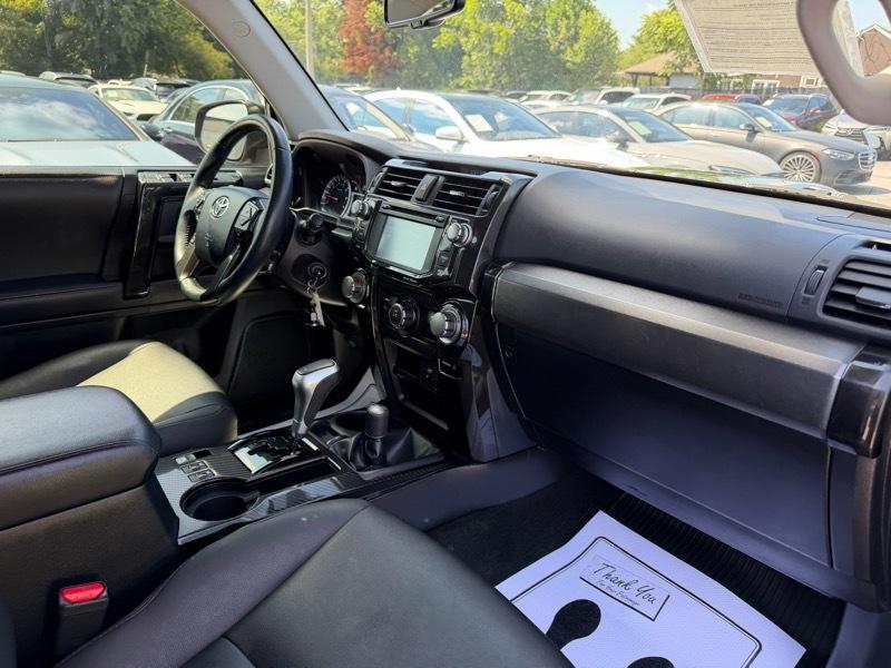 Toyota 4Runner TRD Off-road Premium 4WD 2019