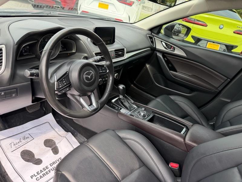 Mazda MAZDA3 i Touring AT 5-Door 2017