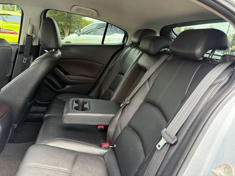 Mazda MAZDA3 i Touring AT 5-Door 2017