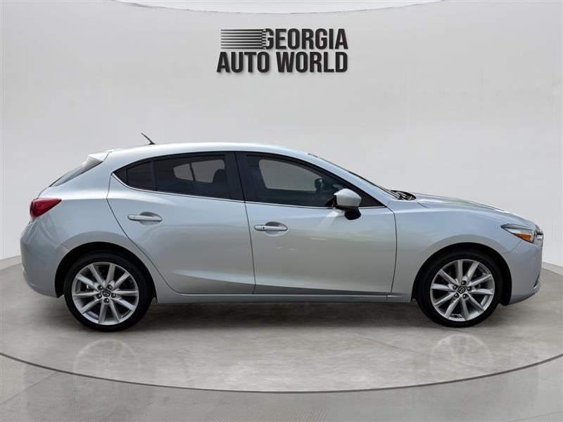 Mazda MAZDA3 i Touring AT 5-Door 2017