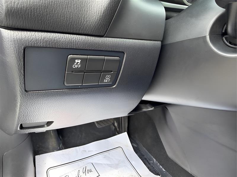 Mazda MAZDA3 i Touring AT 5-Door 2017