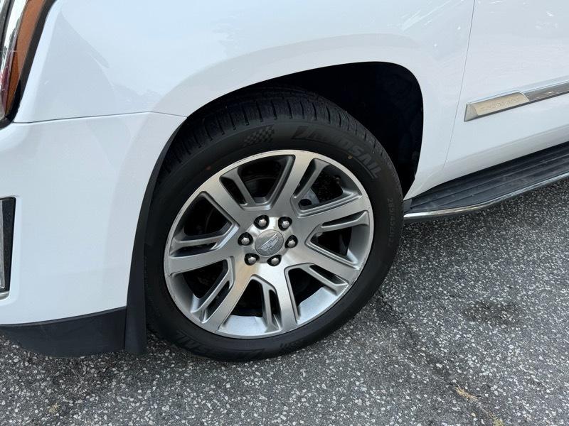 Cadillac Escalade Premium 4WD 2016