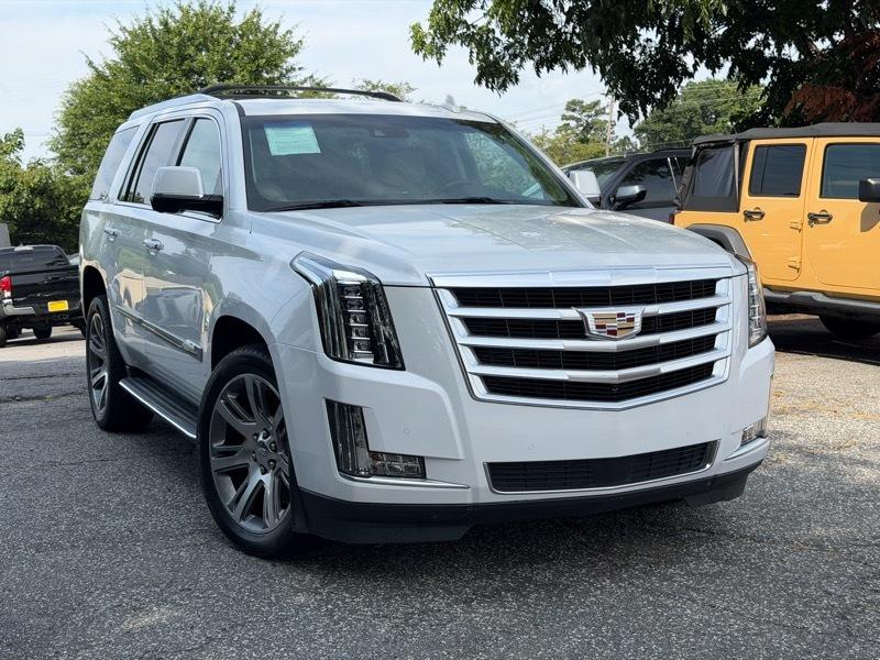 Cadillac Escalade Premium 4WD 2016