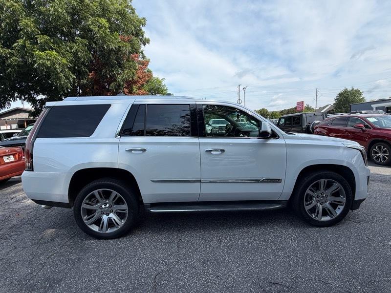 Cadillac Escalade Premium 4WD 2016