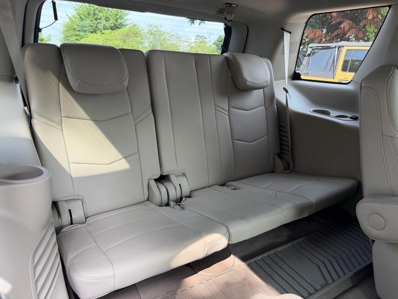 Cadillac Escalade Premium 4WD 2016