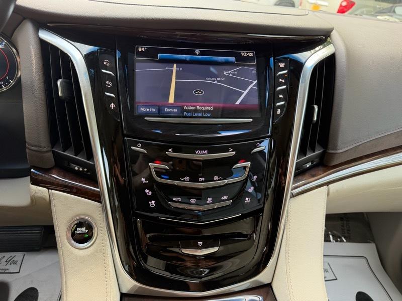 Cadillac Escalade Premium 4WD 2016