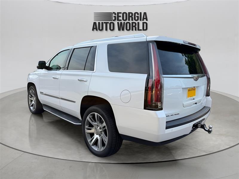 Cadillac Escalade Premium 4WD 2016