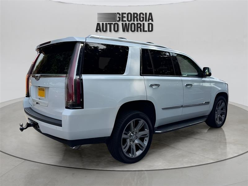 Cadillac Escalade Premium 4WD 2016