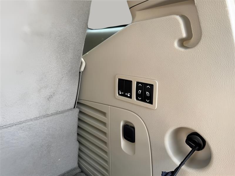 Cadillac Escalade Premium 4WD 2016