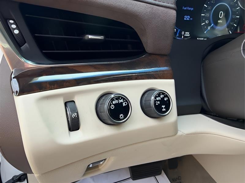 Cadillac Escalade Premium 4WD 2016