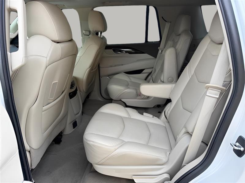 Cadillac Escalade Premium 4WD 2016