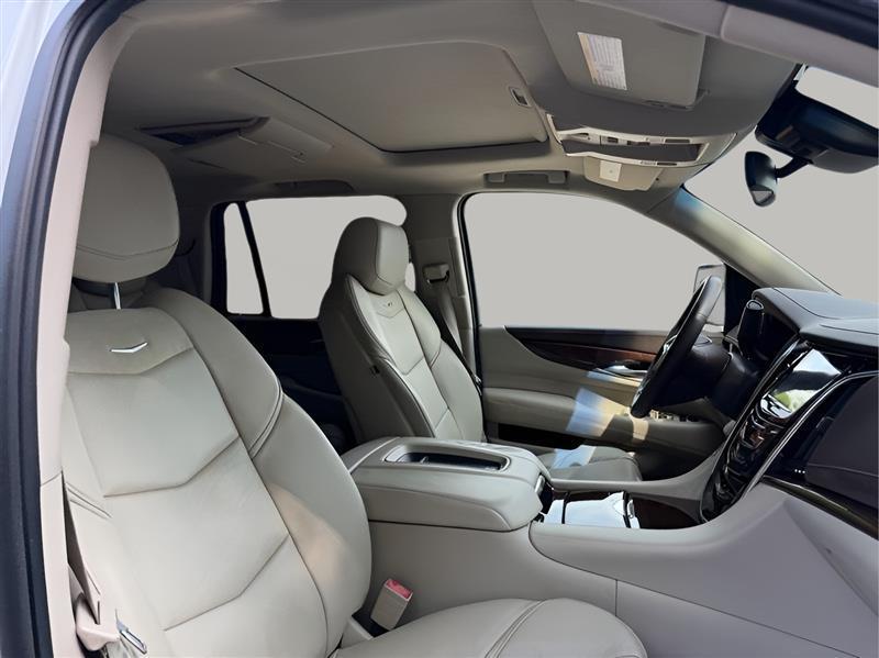 Cadillac Escalade Premium 4WD 2016
