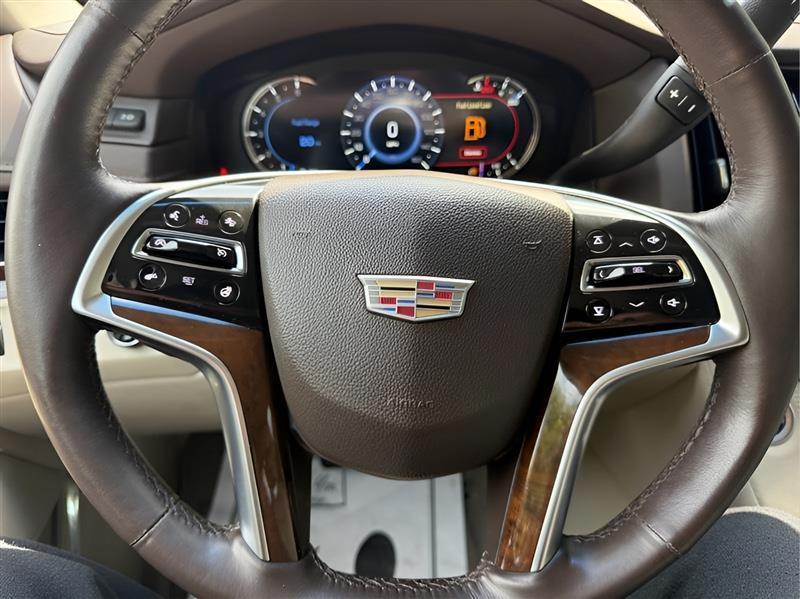 Cadillac Escalade Premium 4WD 2016