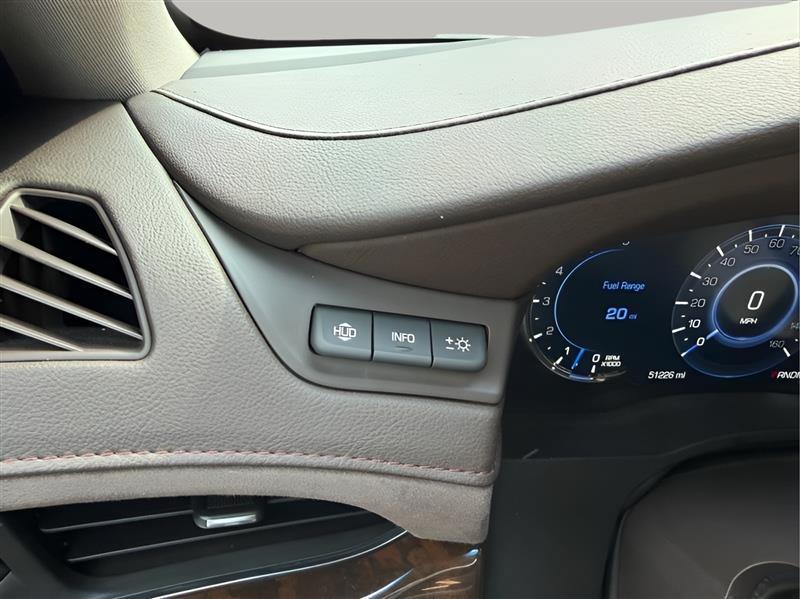 Cadillac Escalade Premium 4WD 2016