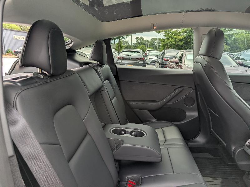Tesla Model Y Long Range AWD 2024