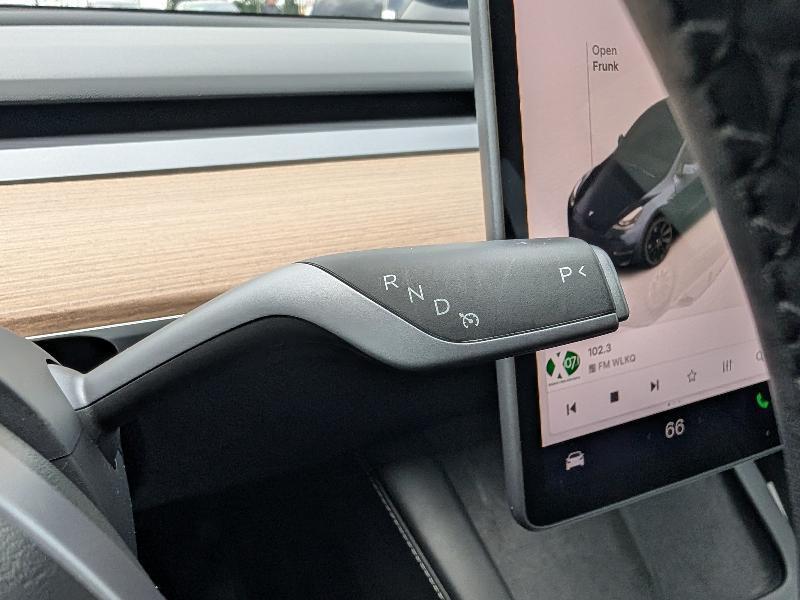 Tesla Model Y Long Range AWD 2024
