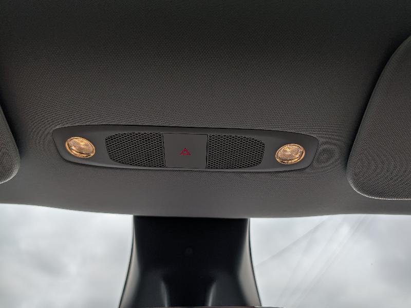 Tesla Model Y Long Range AWD 2024