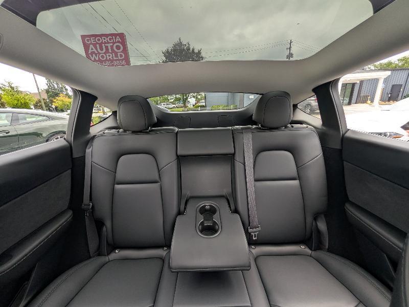Tesla Model Y Long Range AWD 2024