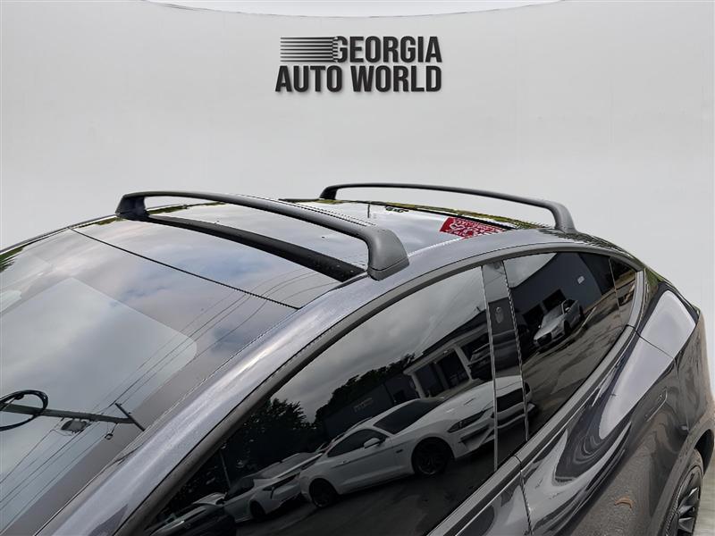 Tesla Model Y Standard Range 4D SUV 2024