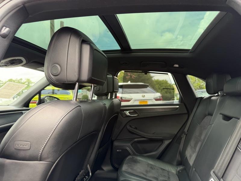 Porsche Macan GTS 2018