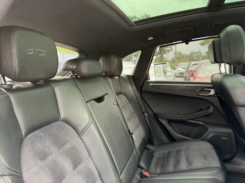 Porsche Macan GTS 2018