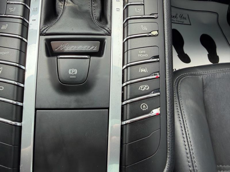 Porsche Macan GTS 2018