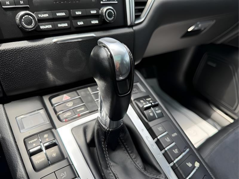 Porsche Macan GTS 2018
